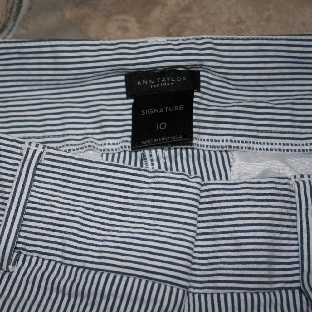 Ann Taylor Crop Pant